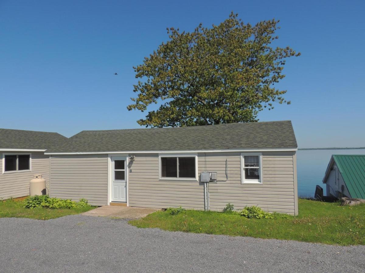 Angel Rock Waterfront Cottages Cape Vincent Eksteriør bilde