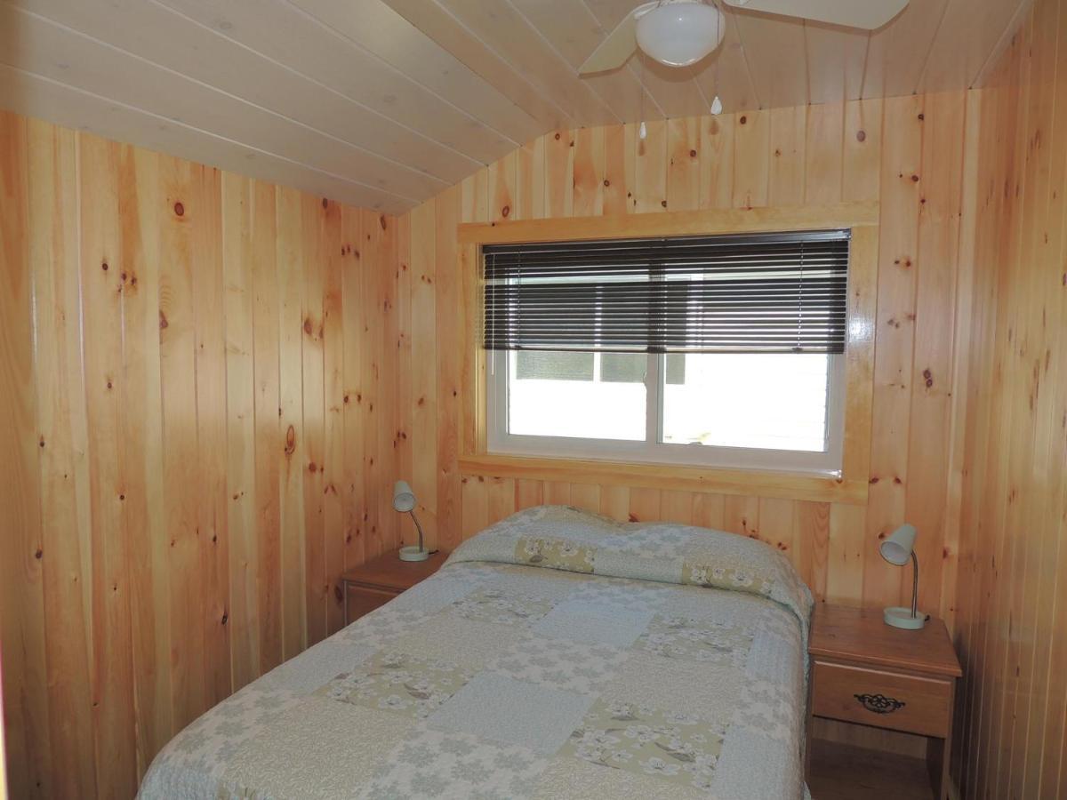 Angel Rock Waterfront Cottages Cape Vincent Eksteriør bilde